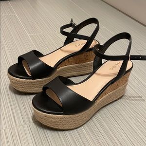 Platform sandals - black w/ neutral bottom